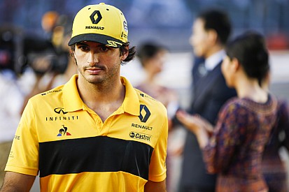 Sainz: Aggódnunk kell a Force India miatt