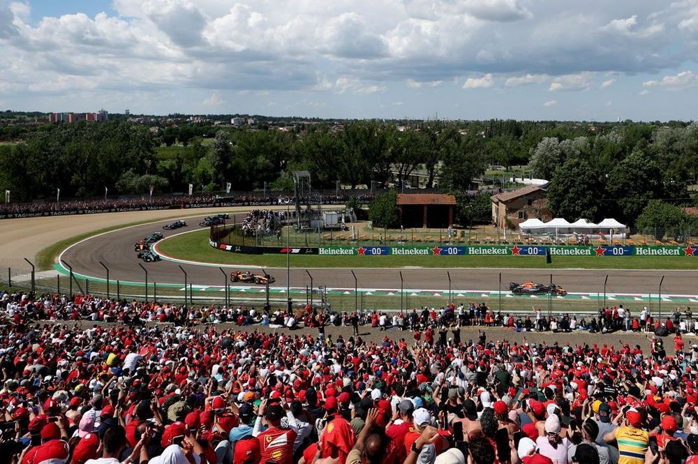 Max Verstappen, Red Bull Racing, Oscar Piastri, McLaren
