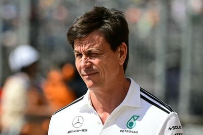 Wolff revela valor multibilionário da Mercedes F1 após venda de ações