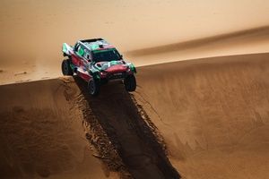 Ford vuelve a ganar y Al Rajhi roza su primer Dakar tras la Etapa 11