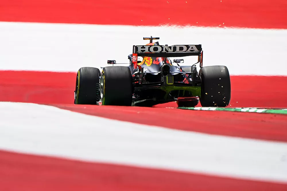 Max Verstappen, Red Bull Racing RB16B