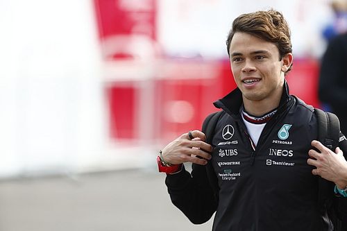 El futuro de Nyck de Vries en AlphaTauri comienza a coger forma