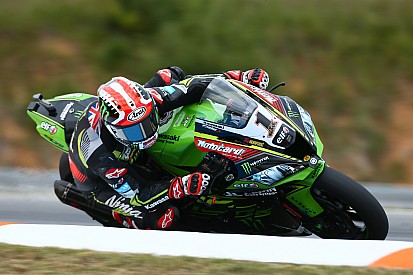 WSBK Brno: Rea schrijft historie met 60e zege, Van der Mark vierde