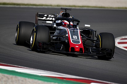 Grosjean termina manhã de teste com melhor tempo