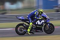 Rossi não crê que vantagem de Zarco seja por causa do motor