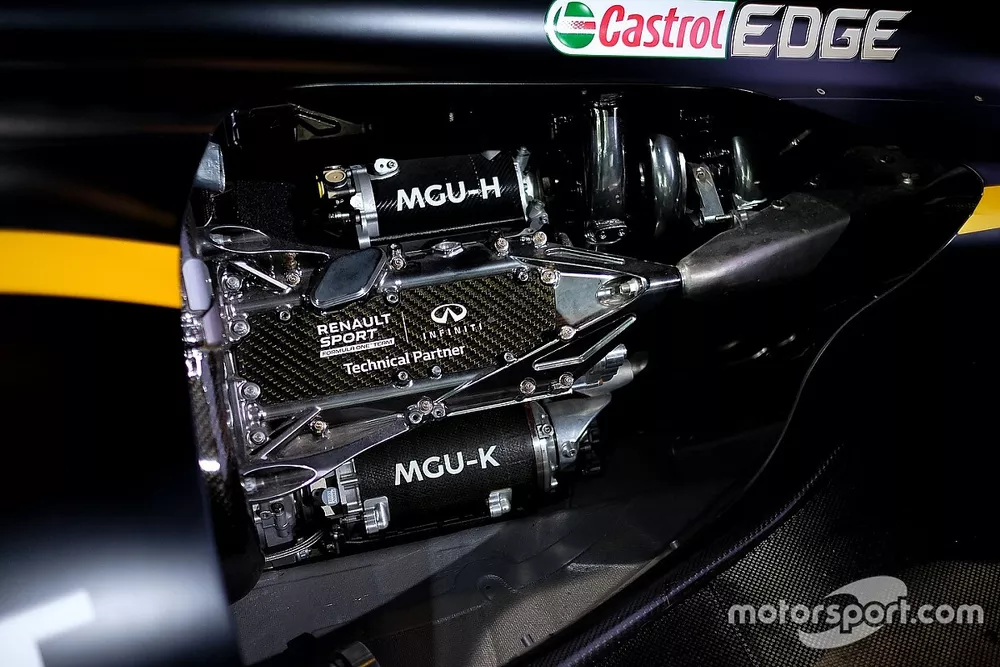 Renault F1 Team RS17 engine