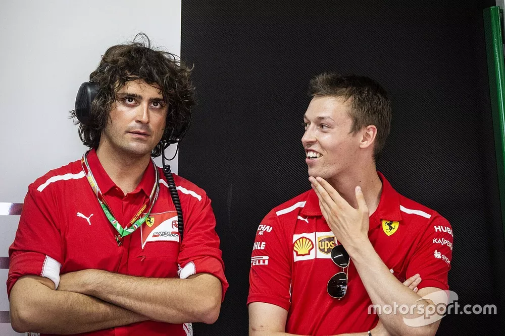 Daniil Kvyat, Ferrari y Marco Matassa, ingeniero de Ferrari