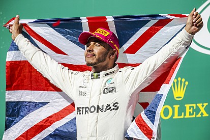 Hamilton: Meksika'da kazanmak için yarışacağım