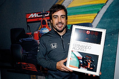 Поділіться із F1 Racing своєю думкою щодо найкращих у 2018 році