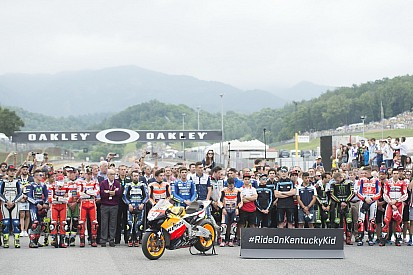 Le Mugello a massivement rendu hommage à Nicky Hayden