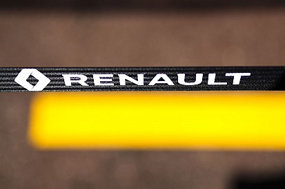 У команді Renault запустили двигун перед стартом сезону Ф1-2019