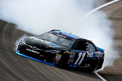Las-Vegas-Tests: Johnson schnell, Hamlin crasht