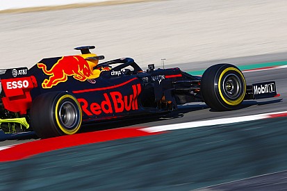Live - De derde dag van de wintertest in Barcelona