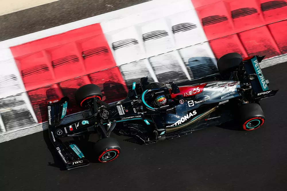 Lewis Hamilton, Mercedes W12