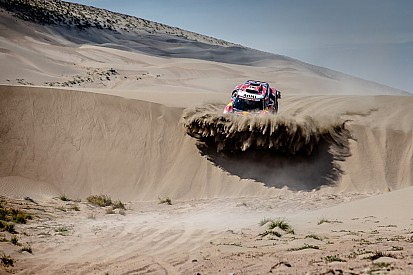 Peterhansel Dakar’da boyun incinmesi geçirdi
