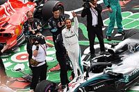 Hamilton garante penta da F1 no México; Verstappen domina