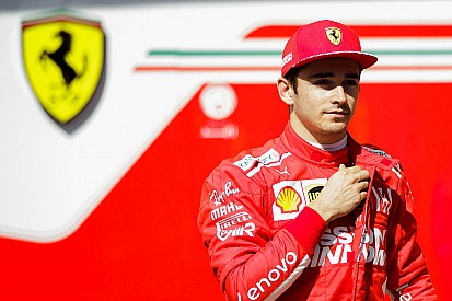 Leclerc dapat wejangan dari Raikkonen tentang Ferrari