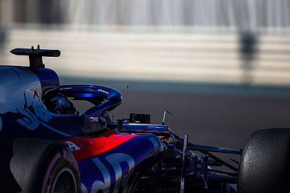Квят провел обкатку новой Toro Rosso: видео