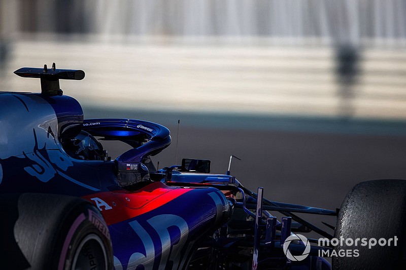 Квят провел обкатку новой Toro Rosso: видео