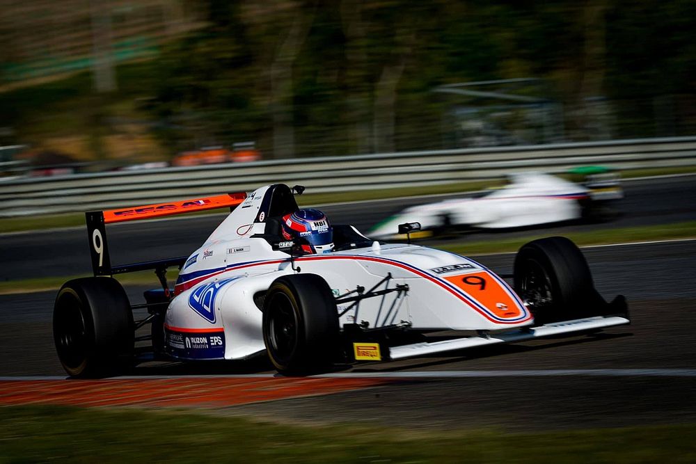 Esteban Masson, Mygale M14