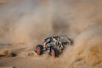 Sainz revela que no tiene lesiones tras su accidente del Dakar 2025