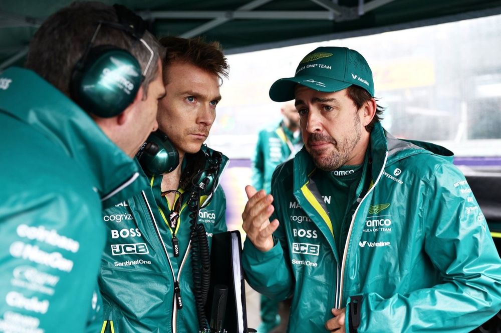 Fernando Alonso, Aston Martin Racing