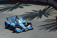 Palou adelante de O'Ward y Newgarden en el warm-up en Long Beach