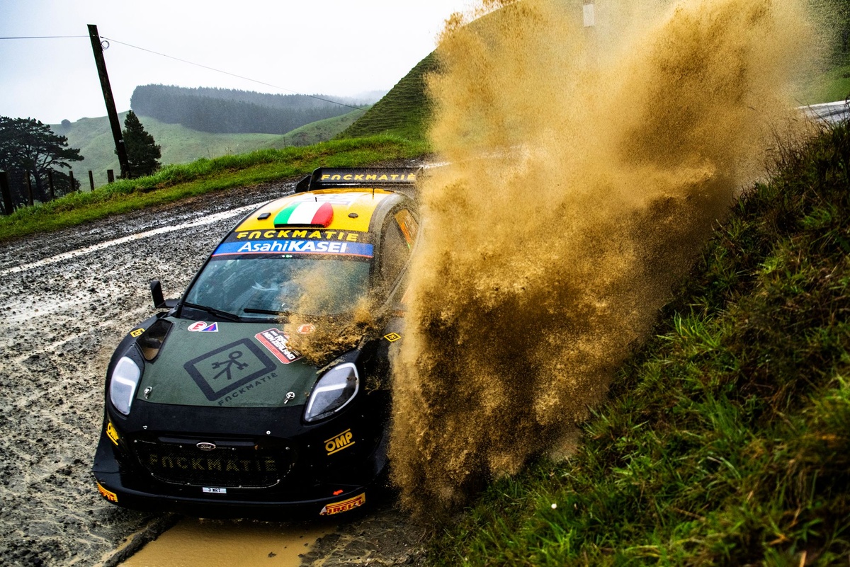 Bertelli chce kupić WRC?