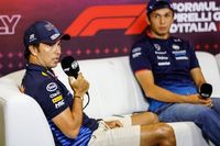 Albon explica por qué Checo Pérez sufre en Red Bull: "Es un lugar difícil"
