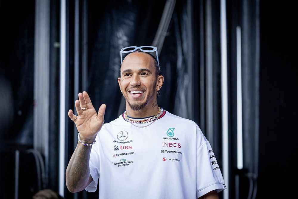 Lewis Hamilton, Mercedes-AMG, on stage