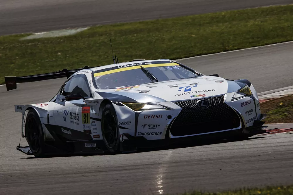 #31 apr LC500h GT