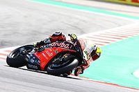 Bautista anuncia que ser&aacute; padre y da por bueno el podio en mojado