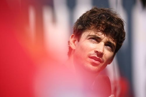 Leclerc: "Estoy decepcionado, &iexcl;pero mi &uacute;nica obsesi&oacute;n es ganar con Ferrari!"