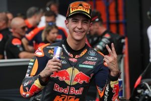 José António Rueda conquista título da Moto3 em corrida encerrada em bandeira vermelha