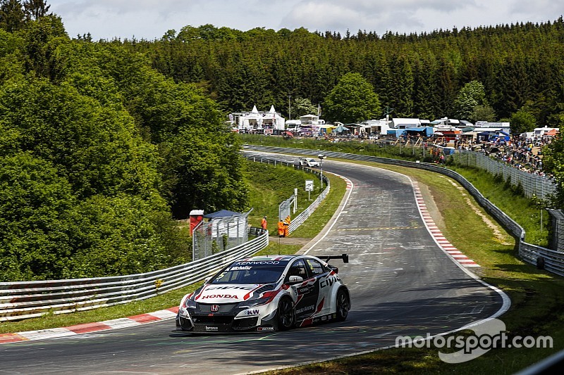 У WTCR підготували «одноразові» шини для Нюрбургринга
