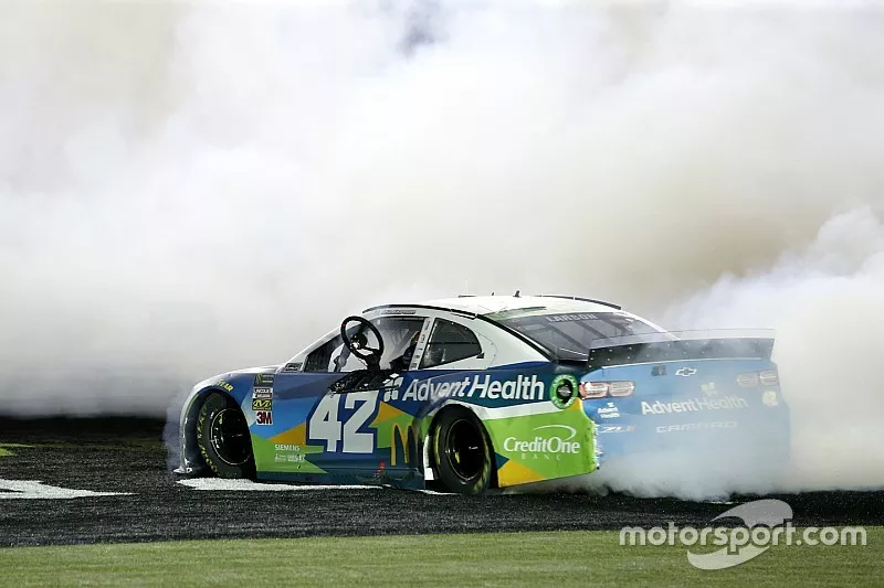 All-Star Race Winner Kyle Larson, Chip Ganassi Racing, Chevrolet Camaro Advent Health