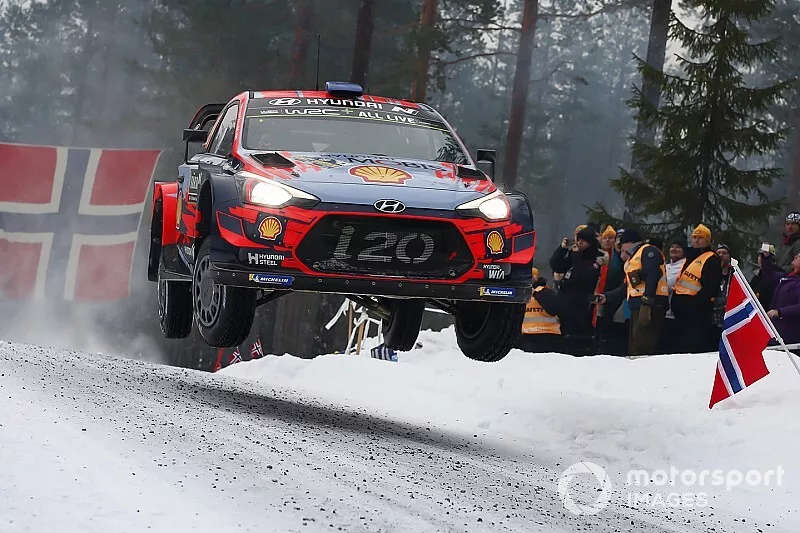 S&eacute;bastien Loeb, Daniel Elena, Hyundai Motorsport Hyundai i20 Coupe WRC