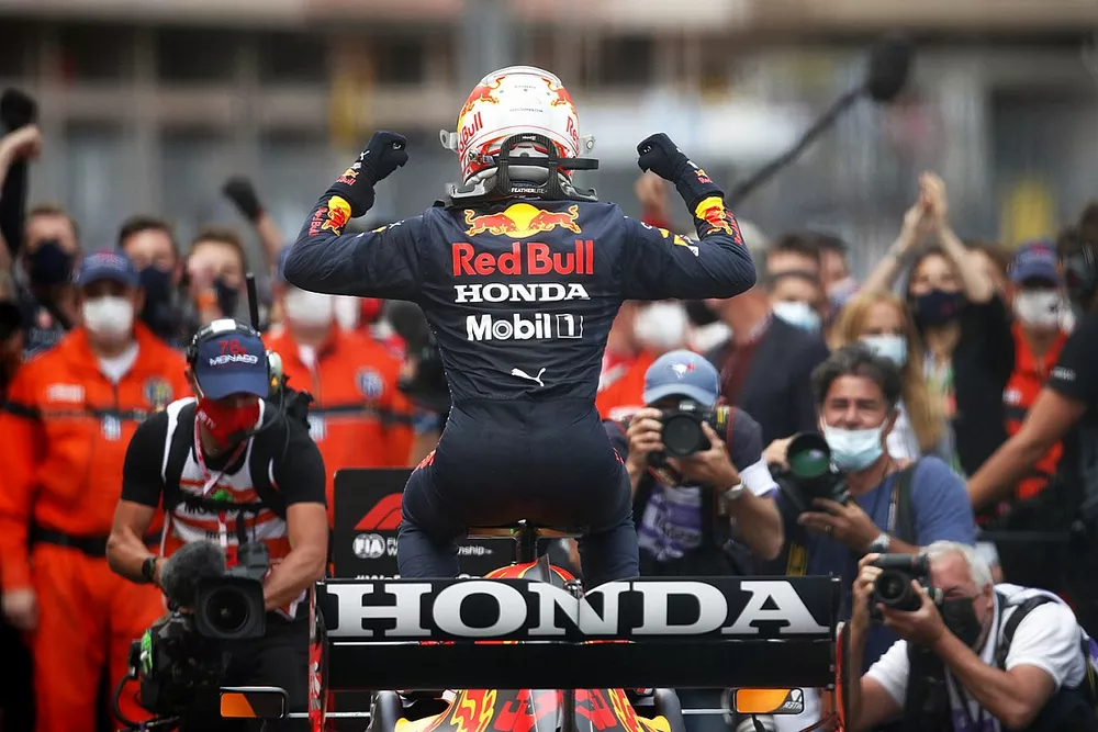 F1モナコGP決勝：レッドブル・ホンダのフェルスタッペンが完勝で選手権
