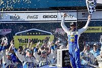Chase Elliott gana en Talladega y Suárez se acerca a la ronda de los 8