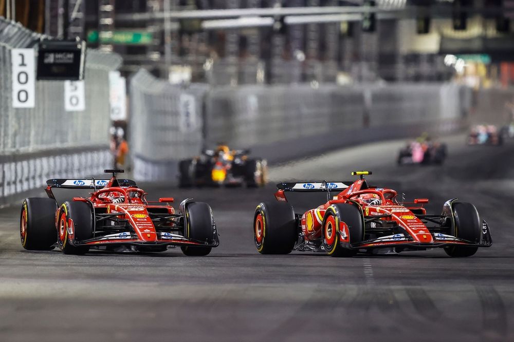 Carlos Sainz, Ferrari SF-24, Charles Leclerc, Ferrari SF-24