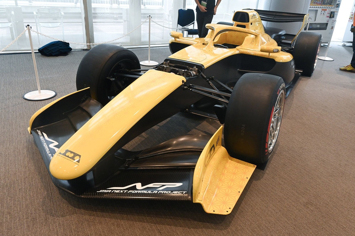 Takara 高インテリジェント フォーミュラ 組み立て車モデル - 巨無霸 ニッポンのモノづくり技術を結集！ 次世代フォーミュラ『JNFP-1』は