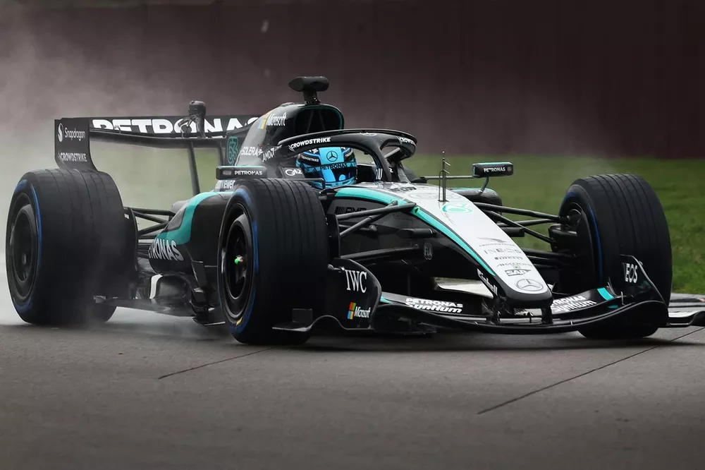 George Russell, Mercedes W17