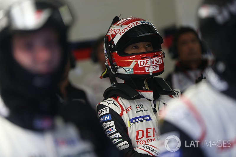 トヨタ、念願の初優勝へ残り2時間、中嶋一貴&小林可夢偉がアンカー