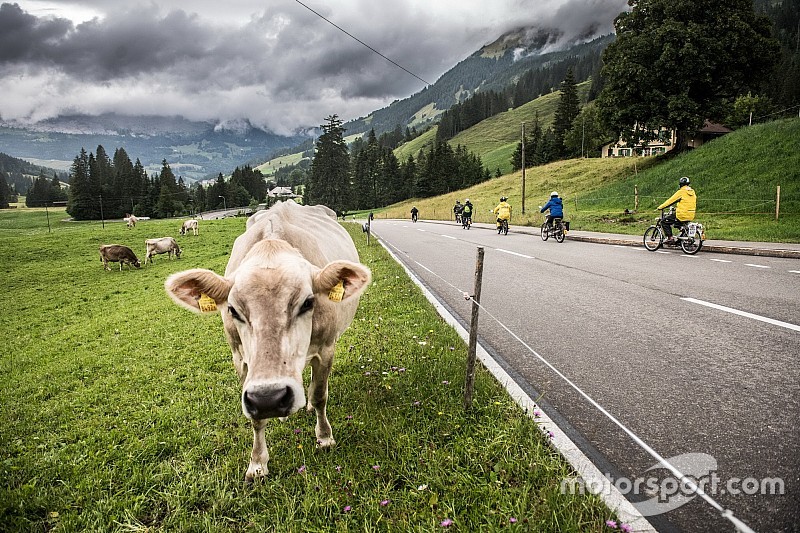 Vidéo, Motorsport.com Suisse au Red Bull Alpenbrevet 2018