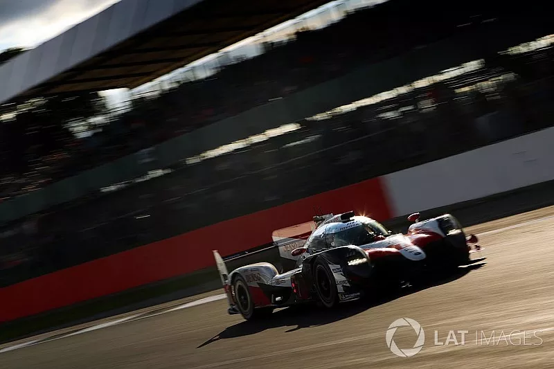 Deuxi&egrave;me place : #7 Toyota Gazoo Racing Toyota TS050: Mike Conway, Kamui Kobayashi, Jose Maria Lopez 