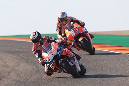 Lorenzo: "Mi piacerebbe battere Marquez, ma nella sua curva non si passa"