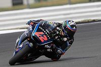 Bagnaia surge no fim e é pole na Inglaterra; Oliveira é 23º