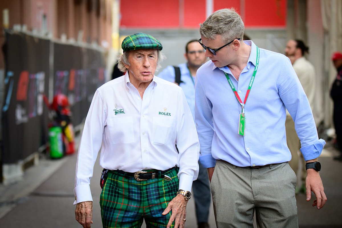 Jackie Stewart se remet d'un AVC