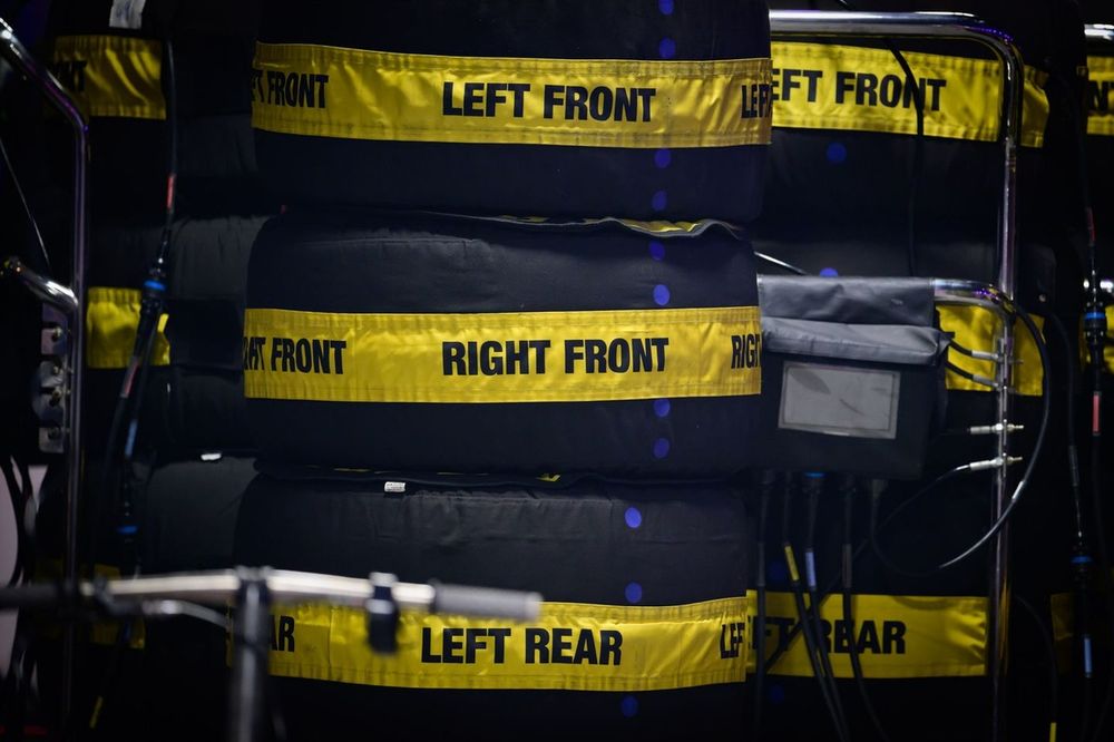 Pirelli medium tyres