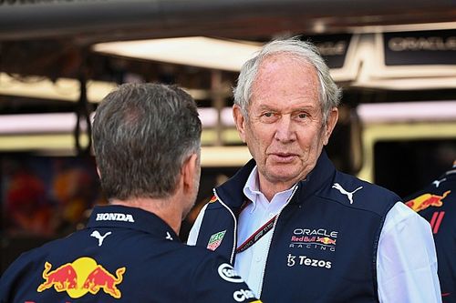Helmut Marko: "Est&aacute;n pasando muchas cosas dentro de Red Bull"